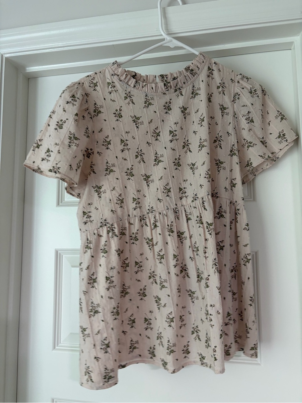 fab'rik Beige Floral Short-Sleeve Peplum Top
